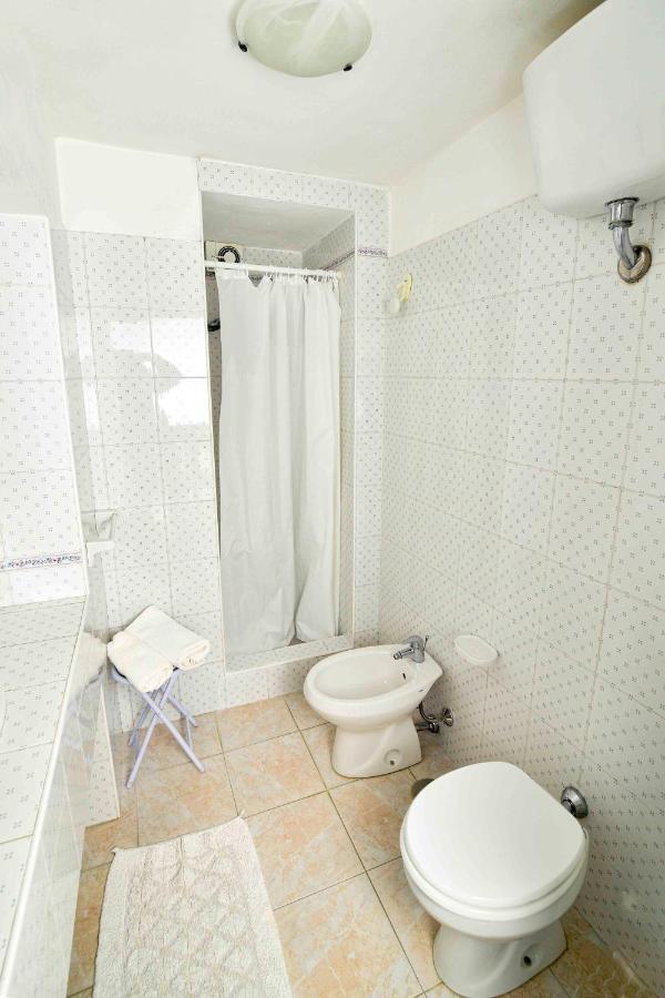 Ferienwohnung Solemareponza Monolocali La Piana Exterior foto