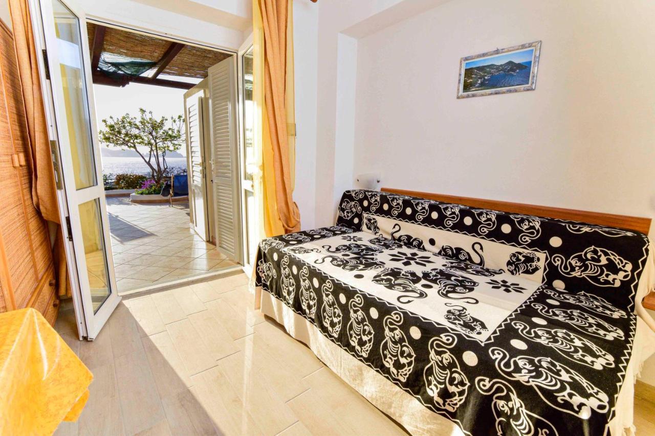 Ferienwohnung Solemareponza Monolocali La Piana Exterior foto