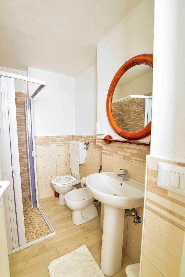 Ferienwohnung Solemareponza Monolocali La Piana Exterior foto