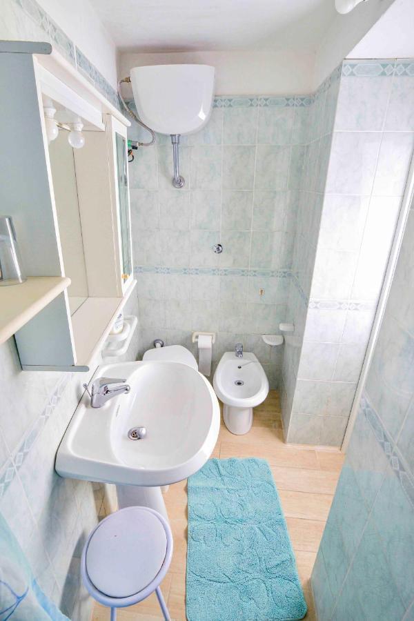 Ferienwohnung Solemareponza Monolocali La Piana Exterior foto