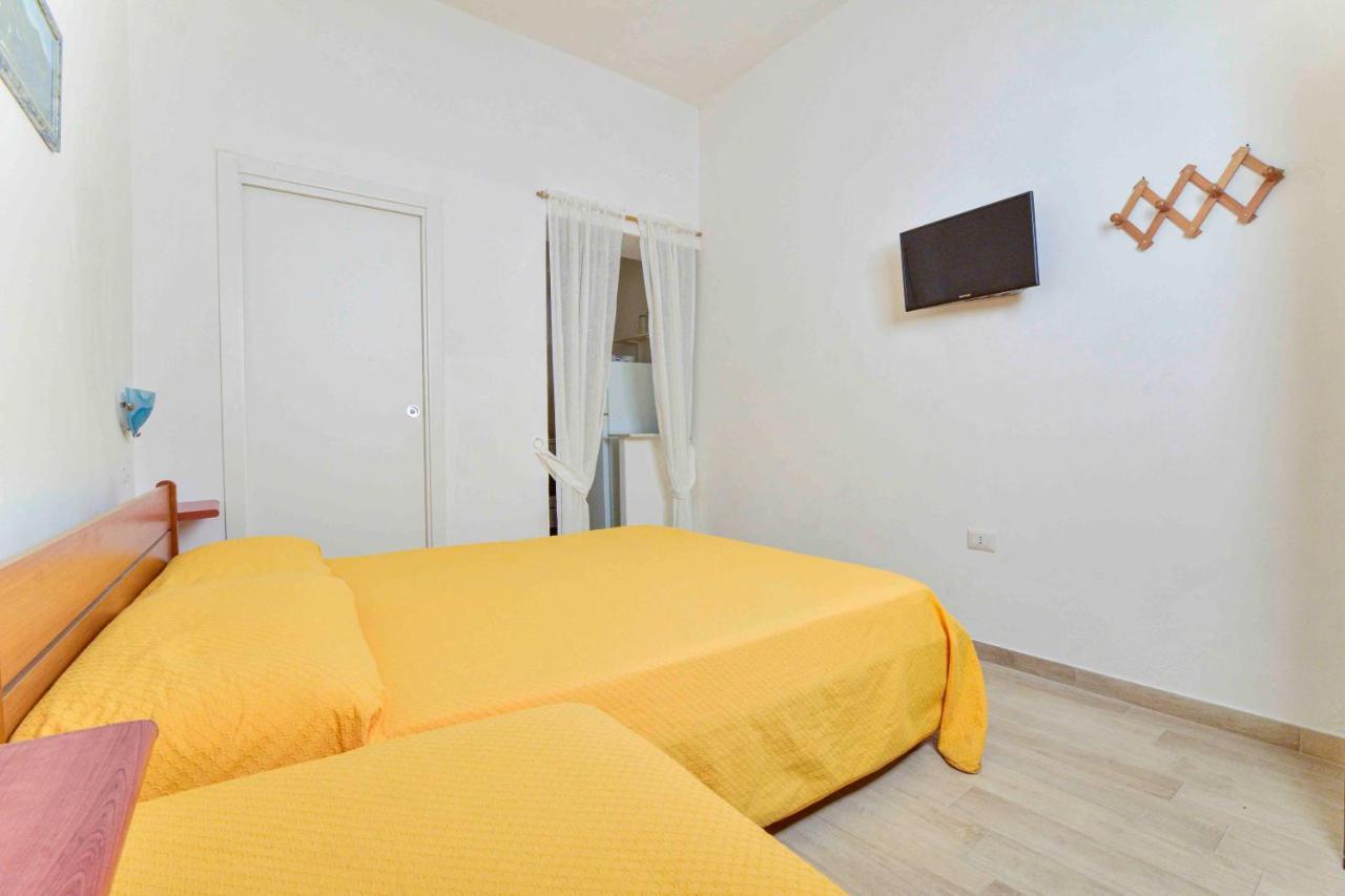 Ferienwohnung Solemareponza Monolocali La Piana Exterior foto